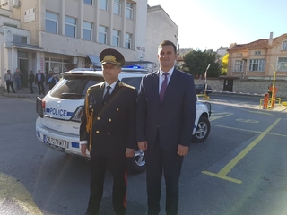 Ръководството на ОДМВР Хасково връчи 53 нови служебни автомобила