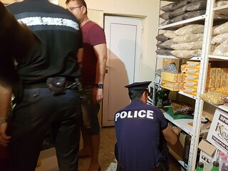 Полицаи и жандармеристи проведоха полицейска операция по превенция на рисковите места в Хасково