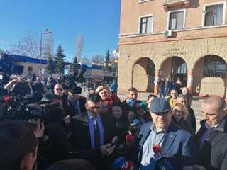 Министър Маринов, министър Димитров и главният прокурор проведоха работна среща в община Бобов дол 