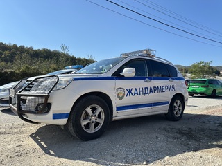 ​Четирима са задържани към момента при специализирана операция в Ловешко