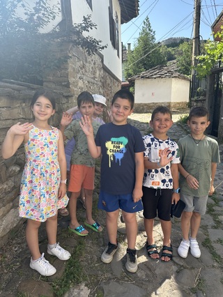 Превантивната работа на Пътна полиция продължава и през лятото