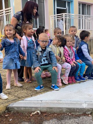 Полицаи от РУ Ловеч гостуваха на малчуганите от ДГ „Снежанка“