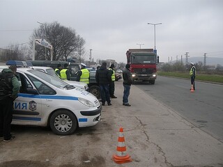 От днес до 13 януари е в ход операция на Пътна полиция