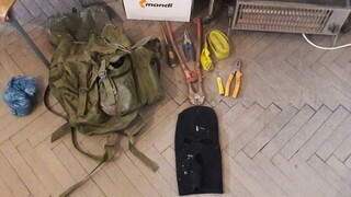 Служители на Участък Брусарци и група граждани заловиха 2-ма врачани при опит за кражба на препарати за растителна защита в село Василовци